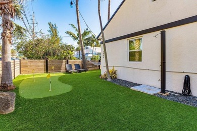 RARE INVESTMENT OPPORTUNITY! ABSOLUTELY GORGEOUS FULLY RENOVATED - photo 19