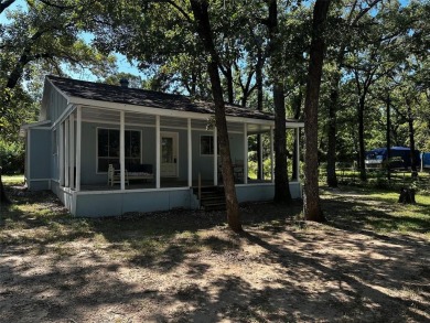 Lake Tawakoni Home For Sale in Quinlan Texas