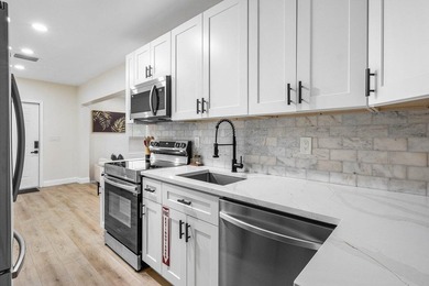 RARE INVESTMENT OPPORTUNITY! ABSOLUTELY GORGEOUS FULLY RENOVATED - photo 21