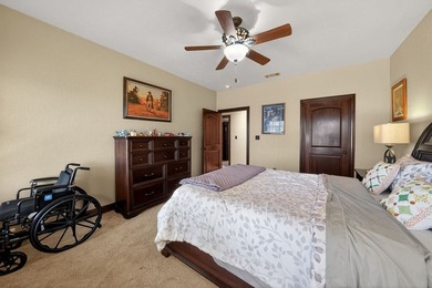 Originally designed and built by a builder for their own - photo 26