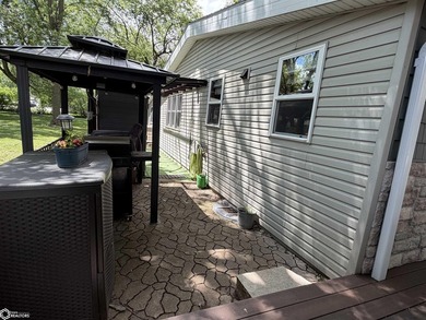 Welcome to this beautifully remodeled home in Clear Lake, where - photo 6