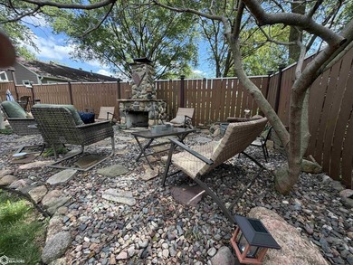 Welcome to this beautifully remodeled home in Clear Lake, where - photo 9
