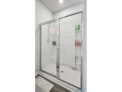 Enjoy the lifestyle you've been looking for in this nearly new - photo 17