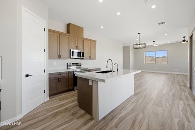 NEW CONSTRUCTION DOUBLE RV GARAGE HOME IN GATED COMMUNITY - photo 8