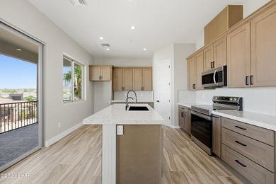 NEW CONSTRUCTION DOUBLE RV GARAGE HOME IN GATED COMMUNITY - photo 9