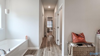 Enjoy the lifestyle you've been looking for in this nearly new - photo 19