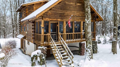 Arrowhead Lake Home For Sale in Pocono Lake Pennsylvania