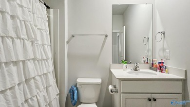 Enjoy the lifestyle you've been looking for in this nearly new - photo 25