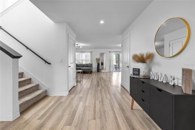 Spacious single-family home featuring 4 bedrooms and 2.5 - photo 6