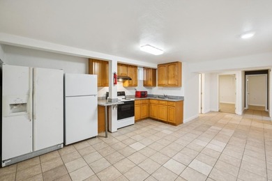 First time on the market in over 15 years, this versatile San - photo 31