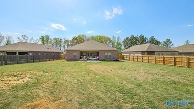 Enjoy the lifestyle you've been looking for in this nearly new - photo 32