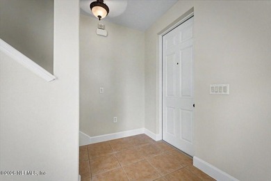 Contingency: Right of First Refusal! Home For Sale in CAPRON - photo 3
