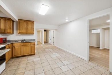 First time on the market in over 15 years, this versatile San - photo 34