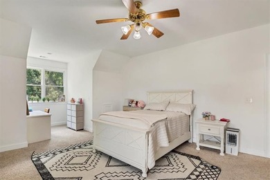 Executive 4-sided Brick Traditional With Master On Main and Full - photo 36