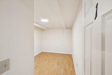 First time on the market in over 15 years, this versatile San - photo 36