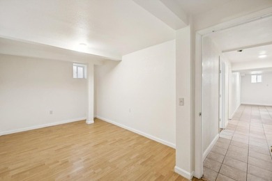 First time on the market in over 15 years, this versatile San - photo 40