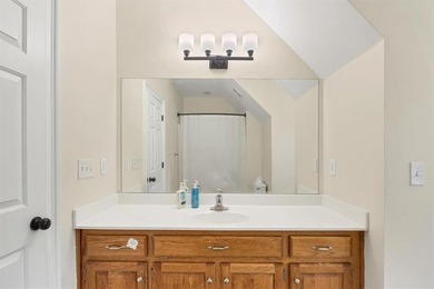 Executive 4-sided Brick Traditional With Master On Main and Full - photo 44