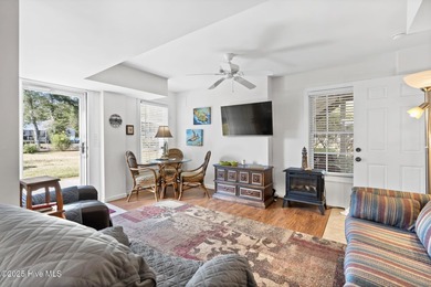 Designed for the best of coastal living! Impressive Sunset Beach