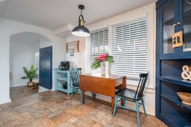 Location, location, location!!! This 3bd/3ba historic main - photo 10