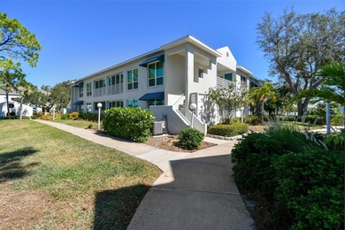 **PRICE REDUCTION, MOTIVATED SELLERS** Coastal Living at Its - photo 3