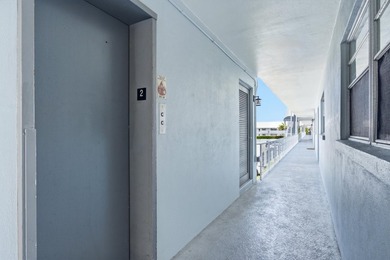 Bring your Boat!!! Docks available!! Waterfront 2-bedroom - photo 18