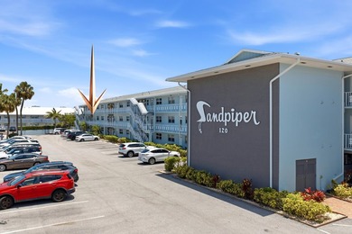 Bring your Boat!!! Docks available!! Waterfront 2-bedroom - photo 25