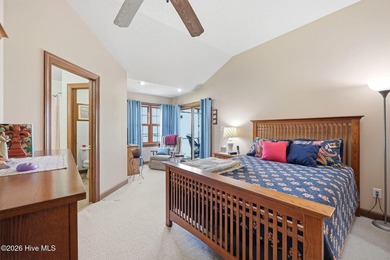 Discover waterfront living! Beautifully situated one-story home - photo 28