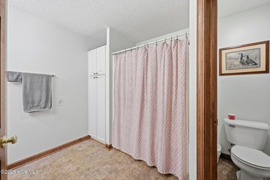 Discover waterfront living! Beautifully situated one-story home - photo 33