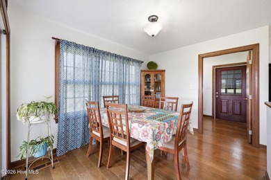 Discover waterfront living! Beautifully situated one-story home - photo 38
