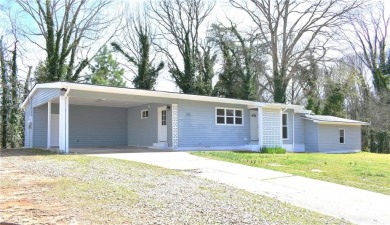Lake Home For Sale in Gainesville, Georgia