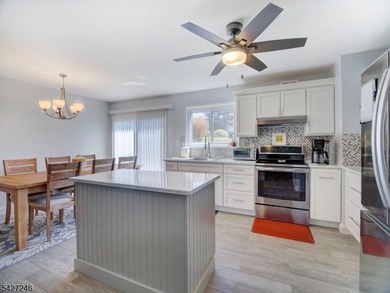 Beautifully updated, two-level townhome offering the perfect - photo 11