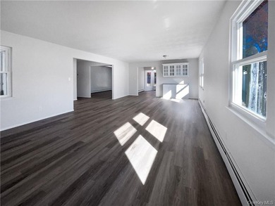 Welcome to this beautiful 3 bedroom, 2 bathroom home located at - photo 14