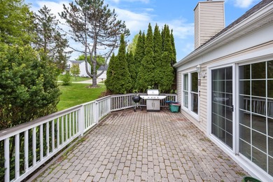 Beautifully situated on a corner lot in a desirable neighborhood - photo 17