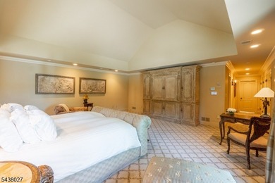 Don't miss this masterfully renovated estate in the desirable - photo 23