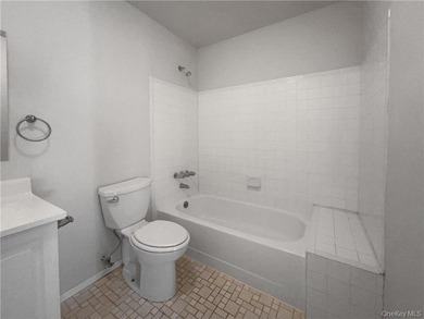 Welcome to this beautiful 3 bedroom, 2 bathroom home located at - photo 23