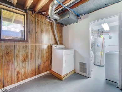Beautifully updated, two-level townhome offering the perfect - photo 27