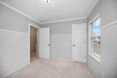 Beautifully situated on a corner lot in a desirable neighborhood - photo 28