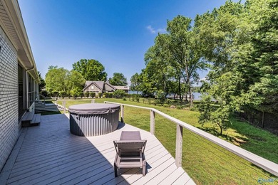 ON DEEP WATER! TWO PRIMARY SUITES! Fully renovated one-level - photo 32