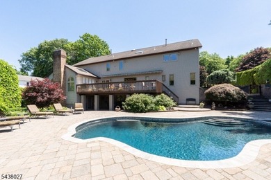 Don't miss this masterfully renovated estate in the desirable - photo 37