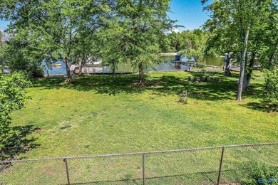 ON DEEP WATER! TWO PRIMARY SUITES! Fully renovated one-level - photo 46