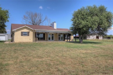 Cooper Lake Home For Sale in Sulphur Springs Texas