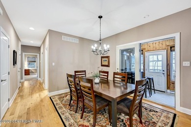 Big Boulder Ski Area Views - 4 Bedroom with Heated 4 Season Room - photo 4