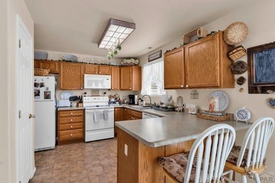 NEW PRICE on thisCharming 2-Story Corner Lot Home in Pueblo West - photo 8