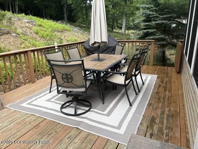 Big Boulder Ski Area Views - 4 Bedroom with Heated 4 Season Room - photo 9