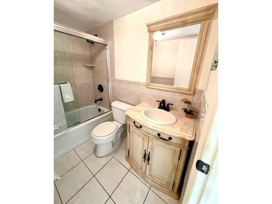 Immaculate second floor, partially furnished, one bedroom one - photo 26