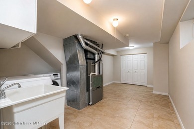 Welcome to 285 Lockman Avenue, a spacious and beautifully - photo 26