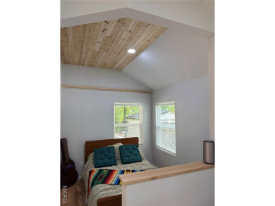 Lake Home For Sale in Bonne Terre, Missouri