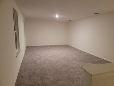 Welcome to this spacious 4-bedroom, 3.5-bathroom two-story - photo 6