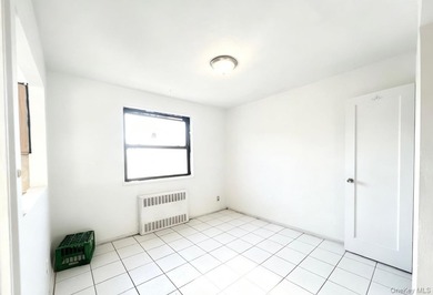 NO INTERVIEW Garden-Style 3 Bedroom Coop for Sale in Kew Garden - photo 13