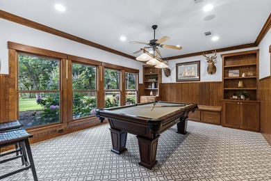 Discover an extraordinary lakeside retreat nestled in one of Oak - photo 14